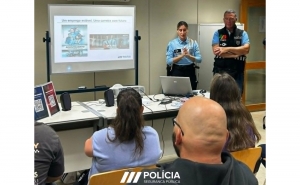 O CD Faro da PSP e o IEFP Algarve promovem ações de esclarecimento sobre ingresso na carreira policial