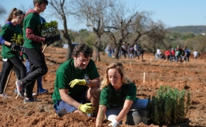 LOULÉ: OPERAÇÃO MONTANHA VERDE E ROTA PELA FLORESTA CONTARAM COM 300 VOLUNTÁRIOS, 5 MIL ÁRVORES PLANTADAS E PARTICIPAÇÃO EM TELENOVELA