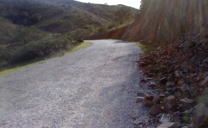 Autarquia avança com reparação da E.M. 1123 entre Beliche de Baixo e Portela da Corcha