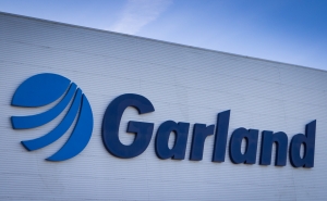 Garland abre delegação em Portimão