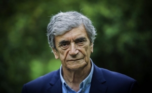 ÁLVARO LABORINHO LÚCIO APRESENTA OBRA NO CAFÉ CALCINHA