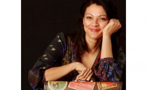 «Tangolomango de Histórias» Clara Haddad na Biblioteca Municipal de Loulé