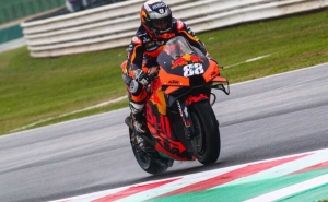 MotoGP/Portugal: Centenas de motociclistas «escoltam» Miguel Oliveira de Almada ao Algarve