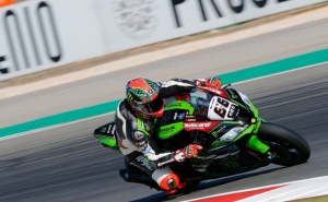 Os melhores pilotos do mundo de Superbike começam o ano no Autódromo Internacional do Algarve