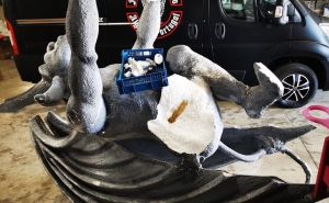Danificada uma das gárgulas do Moto Clube de Faro