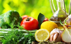 Obra defende que dieta mediterrânica «mais do que um padrão alimentar, é um modelo cultural»