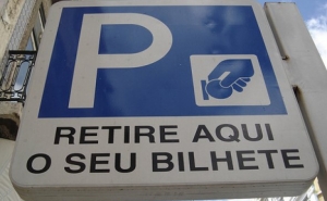 TAVIRA: Câmara suspende temporariamente pagamento de parquímetros