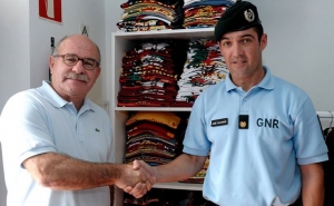 GNR doa vestuário apreendido 