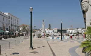Movimento de eco cidadania de Tavira sai à rua pelo clima e contra petróleo