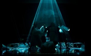 EM OUTUBRO, O CINETEATRO LOULETANO APRESENTA  KURT WEILL, O LAGO DOS CISNES EM TEATRO, O FESTIVAL POLÍTICA, A FILHA DE SEU JORGE E MUITO MAIS