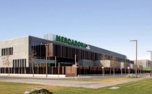 Mercadona contrata 30 analistas de campo de produtos frescos para Portugal