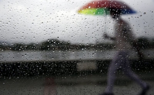 Chuva regressa hoje e estende-se a todo o território do continente no domingo