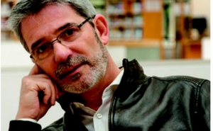 «LIVROS ABERTOS»COM ANTÓNIO BRANCO: APRESENTAÇÃO DE «TRANSITORIAMENTE REITOR. INTERVENÇÕES PÚBLICAS 2013-2017» POR CARLOS ALBINO