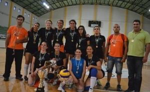 Atlético Clube de Albufeira vence a Taça Regional do Alentejo-Algarve, depois de já ter ganho o Campeonato Regional de Voleibol