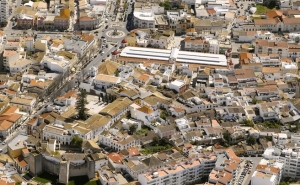 TERTÚLIA «IDENTIDADE E REVITALIZAÇÃO DOS CENTROS ANTIGOS - PARTILHA DE BOAS PRÁTICAS» EM LOULÉ