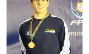 Nadadores da Portinado brilham no Nacional Absoluto de natação