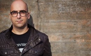 Obra de Valter Hugo Mãe na Biblioteca Municipal José Mariano Gago