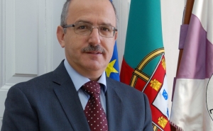 PRESIDENTE DA CÂMARA DE LOULÉ ENTREVISTADO POR FÁTIMA CAMPOS FERREIRA 