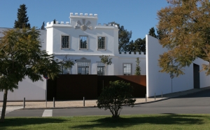 Passeio «De antiga cadeia a nova biblioteca»