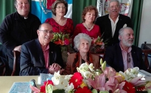 COMUNIDADE DE ALMANCIL HOMENAGEIA PROFESSORA IRENE LEAL