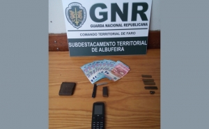 3 detidos por tráfico de estupefacientes