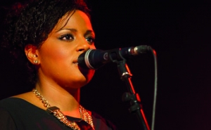 CONCERTO INÉDITO DE LÍGIA PEREIRA COM OS SHOUT! EM QUARTEIRA