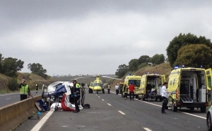 1 morto e dois feridos num acidente perto de Vila Nova de Cacela, Acidente na A22, sentido Espanha-Faro