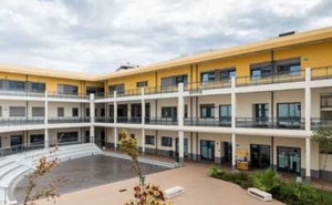 Rádios escolares e renovação de espaços lazer dominam propostas de alunos em Faro