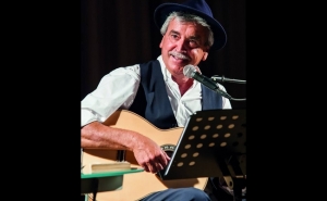 «AO VINHO»: RECITAL DE POESIA COM AFONSO DIAS EM LOULÉ