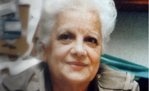 Escola Secundária Drª Laura Ayres apresenta busto de Patrona