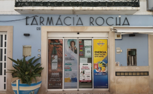 «FARMÁCIA ROCHA» EM LEILÃO POR +2,2 MILHÕES DE EUROS