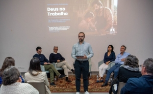 Paróquias de Lagos promoveram tertúlia sobre a temática «Deus no Trabalho»