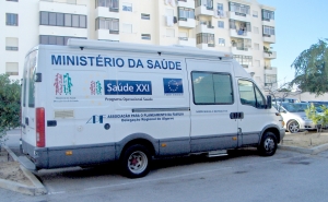 Unidade Móvel de Saúde até ao início do verão na Avenida 5 de outubro