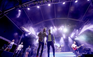 Segunda noite do Festival do Marisco «mágica» ao som dos Expensive Soul