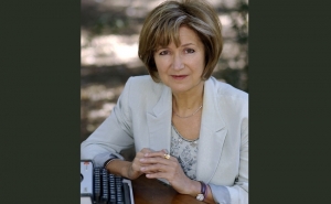 LÍDIA JORGE APRESENTA «ESTUÁRIO» EM LOULÉ