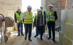 Loulé: Ministro da Saúde visitou local de construção da nova sede regional do INEM