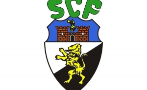 Farense empata sem golos com Sheffield Wednesday no fecho da pré-época