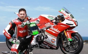 Eugene Laverty conquista «pole para a primeira corrida de superbike de Portimão