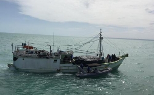Última Hora: Resgatados 37 homens de embarcação em águas internacionais a sul do Algarve