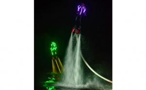 Mare Funtastic | Espetáculo de Flyboard, Artes Performativas e muita música animam Quarteira