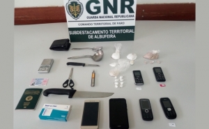 Apreensão de 675 doses de droga