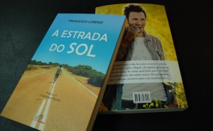 Banda que partilhou o palco com Muse e The Cure apresenta livro sobre conversão ao cristianismo no Festival Jota