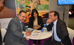 ALBUFEIRA MARCOU PRESENÇA NO SALON DE MAIRES D’ILE DE FRANCE