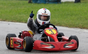 Piloto do Algarve inicia época no Kartódromo de Viana do Castelo