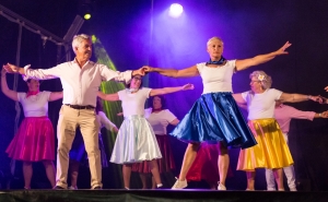 Quarteira promove o envelhecimento ativo e saudável com aulas de danças sociais