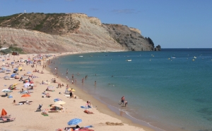 Areias nas Praias de Lagos com Boa Qualidade