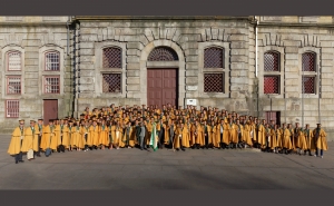 MAIS DE 40 PERSONALIDADES SÃO ENTRONIZADAS NA CONFRARIA DA CERVEJA EM FARO