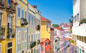 Comprar casa em Portugal: Os 10 municípios mais caros e mais baratos