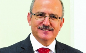Vítor Aleixo agradece à Associação União Geral Popular da China em Portugal pela doação de material de proteção individual