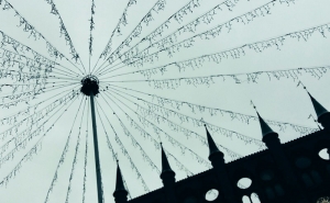 Pequenos e grandes artistas mostram talento em exposição coletiva «Laços de Família»